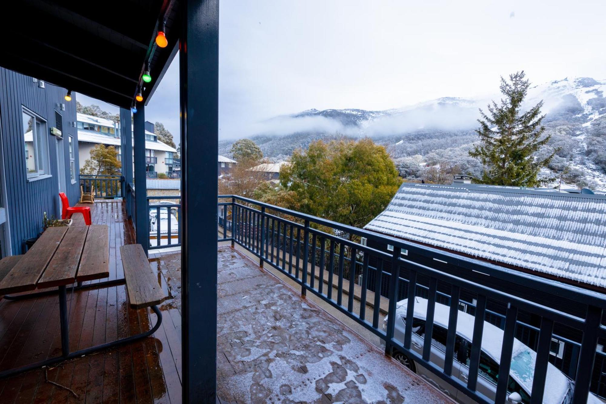 Hostel Yha Thredbo Exterior foto