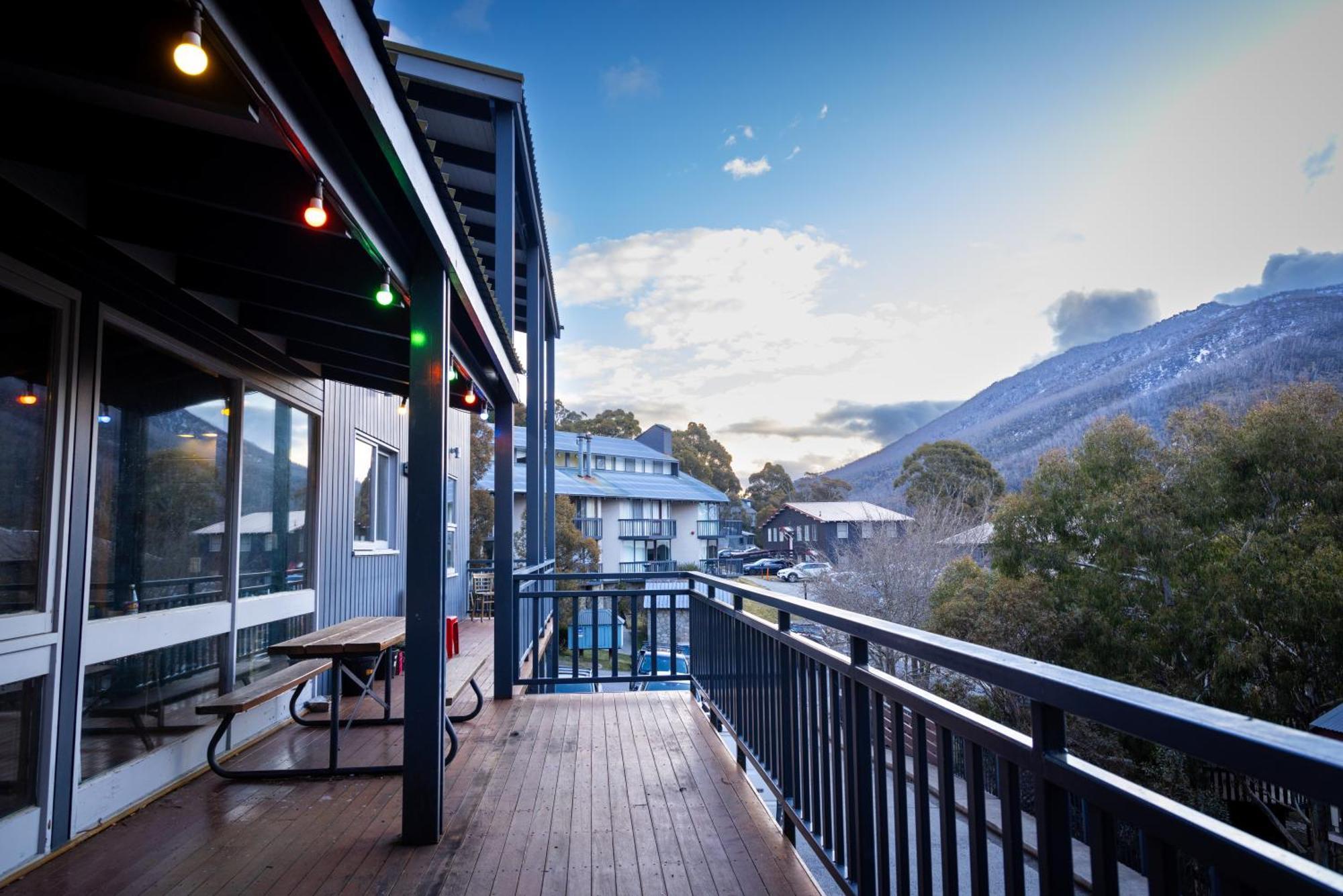 Hostel Yha Thredbo Exterior foto